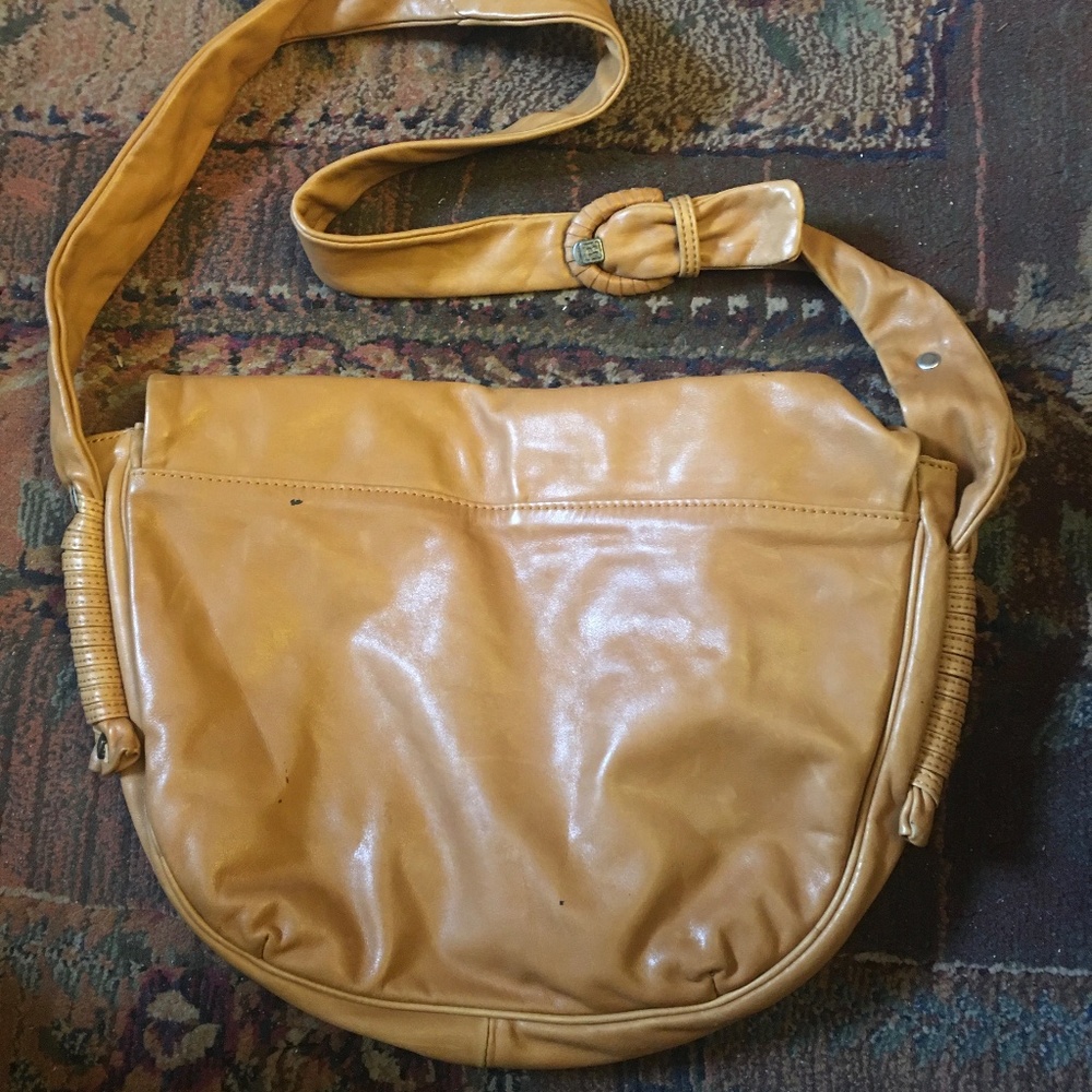 Host Pick: BUGGIANI Italian Leather Shoulder Handbag - $65 - Picture 6 of 10